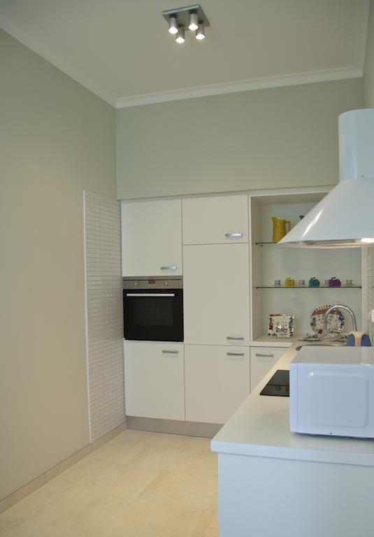 קרלובי וארי Apartman U Kolonady חדר תמונה